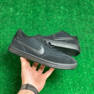 Nike Low Top Mens Casual Lifestyle Shoes Sneakers Black CI7589-001 NEW Sz 8.5